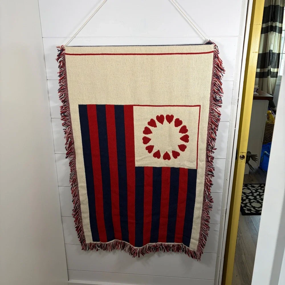 American‎ Flag Tapestry Blanket Wall Hanging 4th of July Hearts 41x28 Patriotic